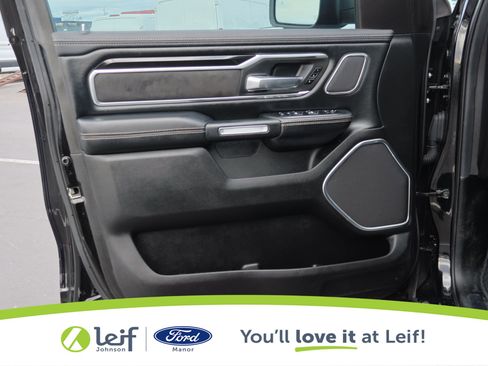 Used 2019 RAM 1500 Laramie image 10