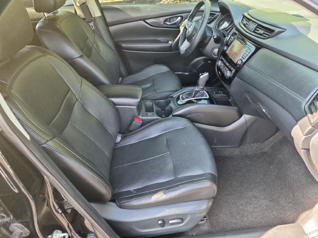 Used 2019 Nissan Rogue SL AWD/4WD image 29
