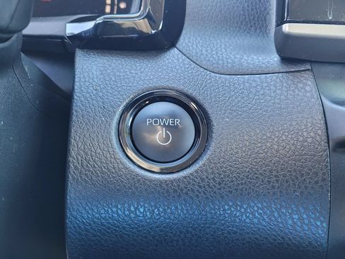 Used 2025 Toyota Camry LE FWD image 18