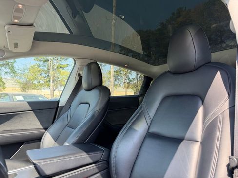 Used 2021 Tesla Model Y Performance AWD/4WD image 11