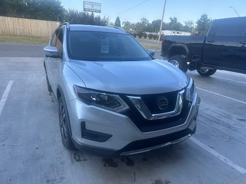 Used 2019 Nissan Rogue SV w/ Premium Package AWD/4WD image 1