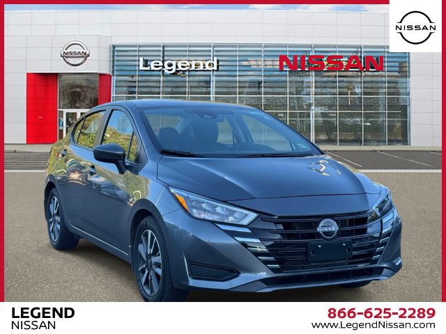 Used 2025 Nissan Versa SV w/ Trunk Package FWD image 1