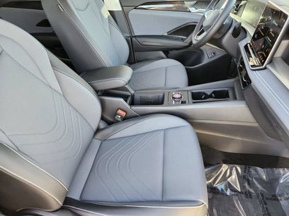 New 2026 Volkswagen Tiguan SE