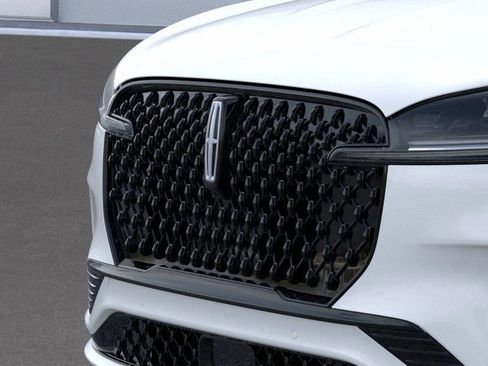 New 2026 Lincoln Aviator Black Label w/ Jet Appearance Package image 17