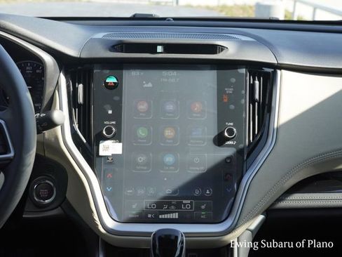 Certified 2025 Subaru Outback Limited image 2