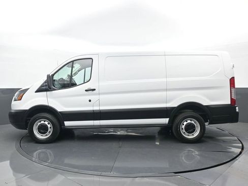 Used 2019 Ford Transit 250 130 Low Roof image 20