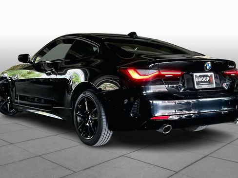 Used 2021 BMW 430i Coupe w/ Premium Package image 11