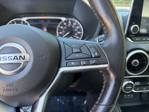 Used 2020 Nissan Sentra SR w/ Premium Package FWD image 23