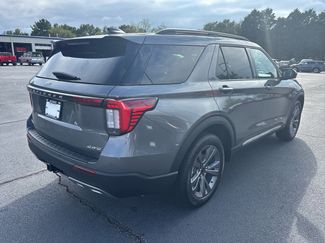 New 2025 Ford Explorer Active w/ Active Comfort Package video 2