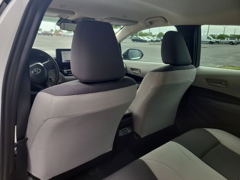 Certified 2025 Toyota Corolla LE image 12