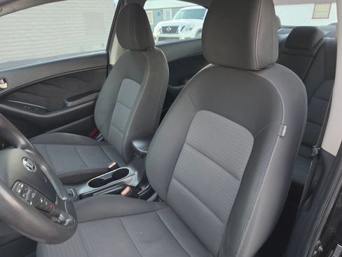 Used 2015 Kia Forte LX w/ Popular Package FWD image 14