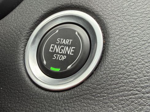 Certified 2023 Cadillac XT4 Sport image 27