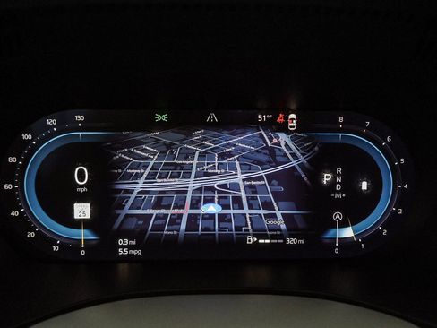 Used 2025 Volvo XC60 B5 Core w/ Protection Package Premier image 34