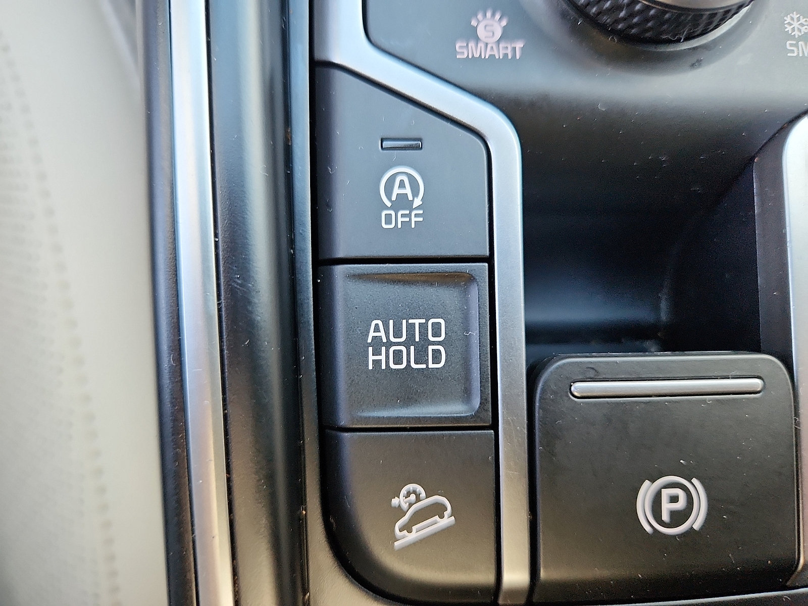 Certified 2025 Kia Sorento S w/ Panoramic Sunroof Package AWD/4WD image 27