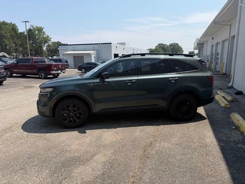 Certified 2023 Kia Sorento S AWD/4WD image 4