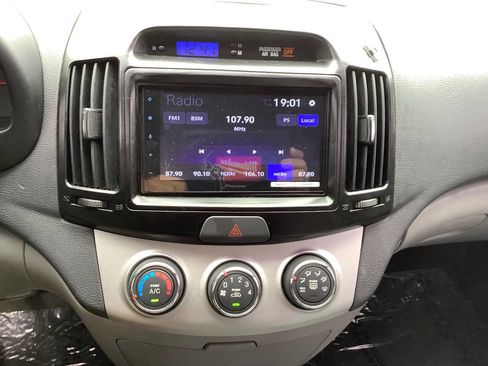 Used 2009 Hyundai Elantra GLS w/ Popular Equipment Pkg 2 image 32