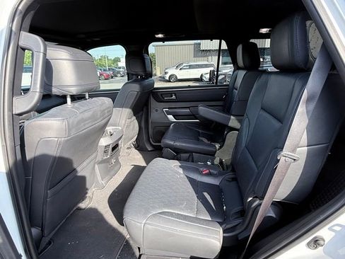 Used 2024 Toyota Sequoia Platinum AWD/4WD image 6
