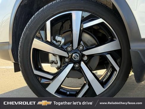 Used 2022 Nissan Rogue Sport SL image 10