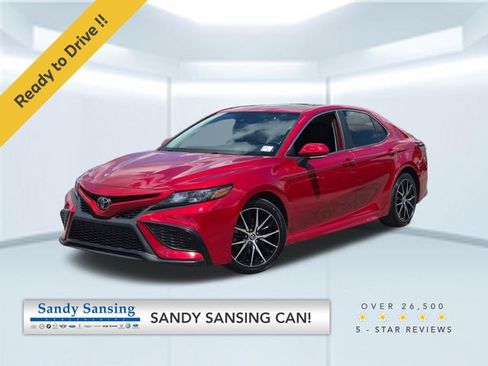 Used 2024 Toyota Camry SE w/ Convenience Package FWD image 1