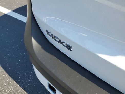 New 2026 Nissan Kicks S image 5