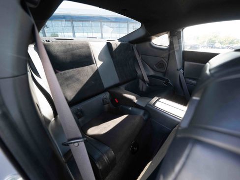 Used 2025 Toyota GR86 Premium image 24