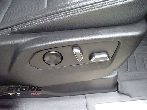 Used 2022 GMC Yukon XL Denali w/ Max Trailering Package image 32