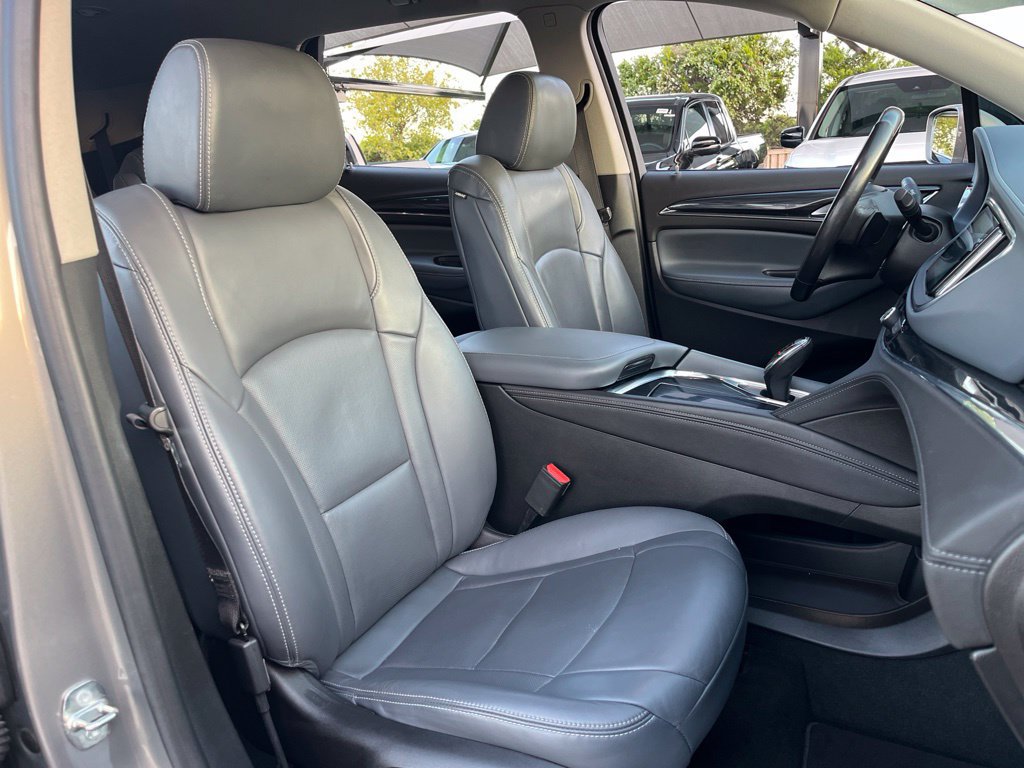 Used 2018 Buick Enclave Premium FWD image 34