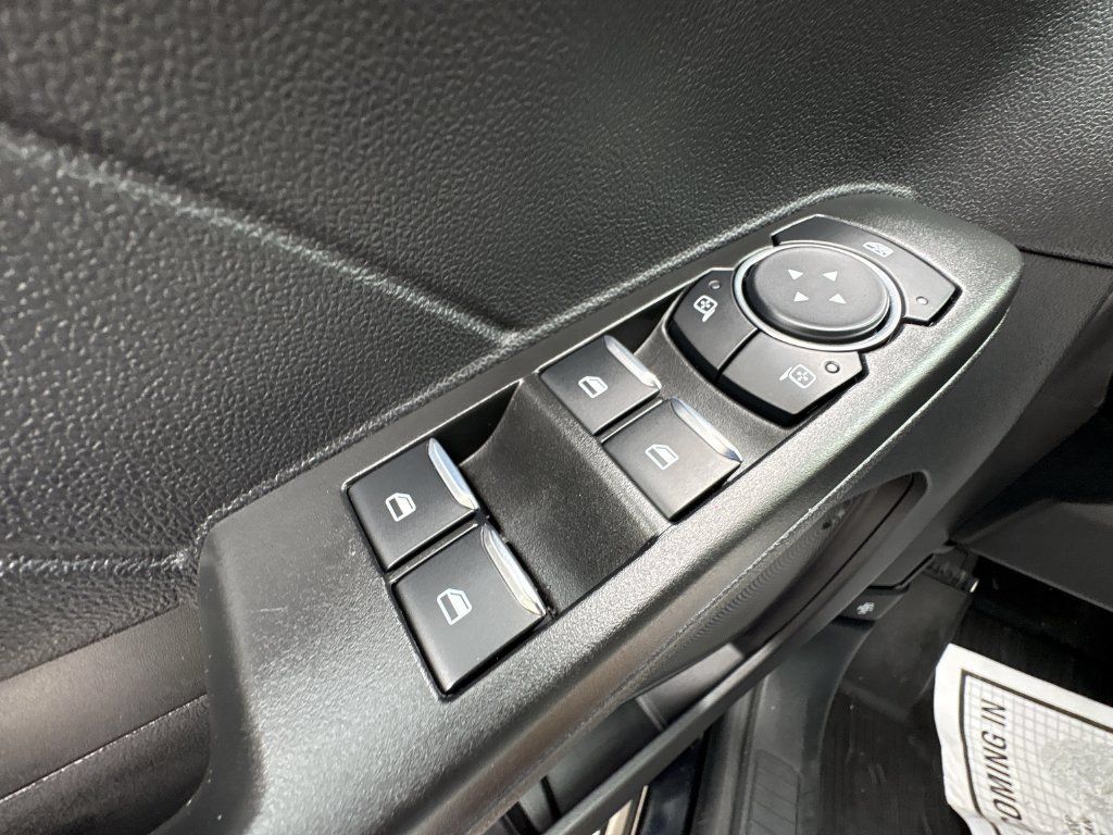 Used 2021 Ford Escape SEL FWD image 19