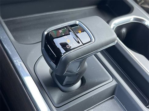 New 2026 GMC Sierra 1500 SLT w/ SLT Premium Plus Package image 22