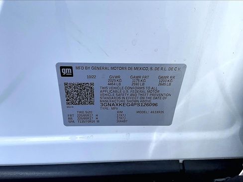 Used 2023 Chevrolet Equinox LT FWD image 28