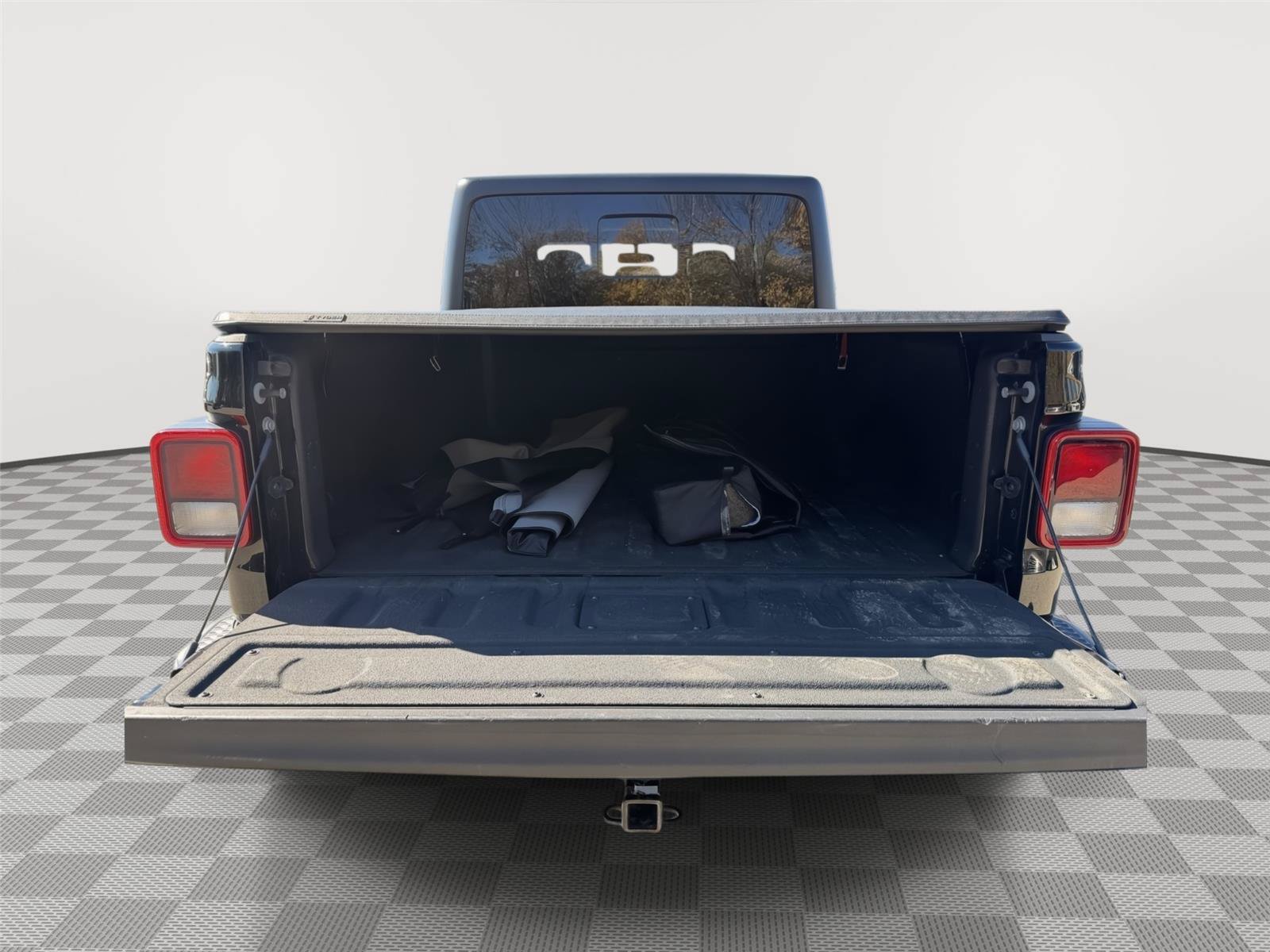 Used 2021 Jeep Gladiator Sport AWD/4WD image 5