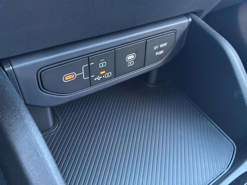 Used 2026 Kia K4 FWD image 21
