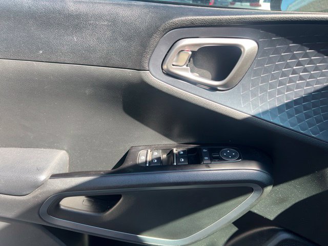 Used 2023 Kia Soul EX FWD image 14