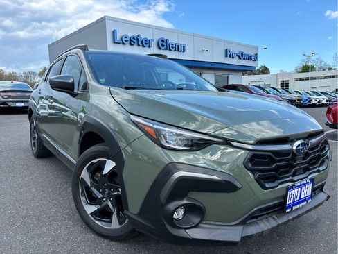 Used 2024 Subaru Crosstrek 2.5i Limited w/ Crosstrek Mirror Package AWD/4WD image 2