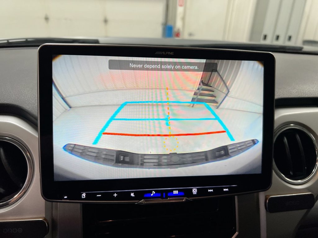 Used 2018 Toyota Tundra Platinum AWD/4WD image 15