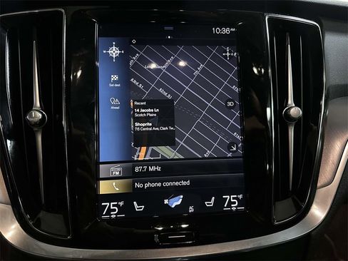 Used 2019 Volvo S60 T6 Momentum image 24