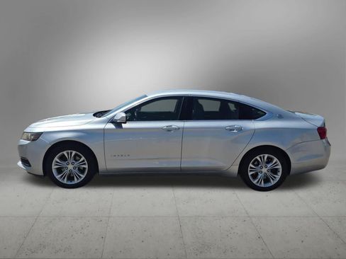 Used 2015 Chevrolet Impala LT w/ Convenience Package FWD image 3