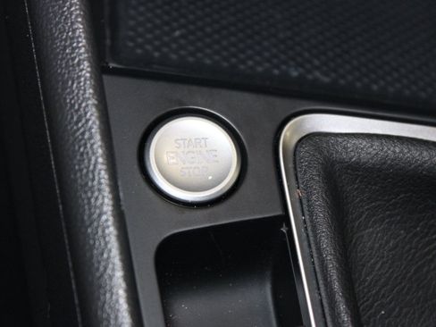 Used 2022 Volkswagen Jetta SE image 23
