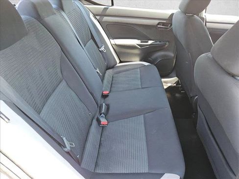 Used 2021 Nissan Versa SV FWD image 22