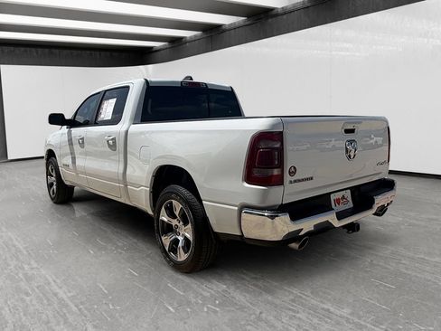 Used 2024 RAM 1500 Laramie AWD/4WD image 3