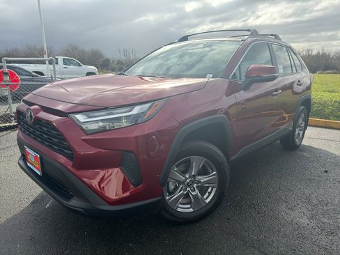 New 2025 Toyota RAV4 XLE w/ Convenience Package image 3