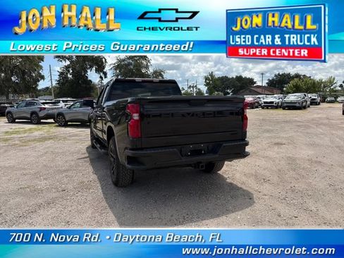 Used 2024 Chevrolet Silverado 1500 Custom w/ Turbomax Blackout Package RWD image 8