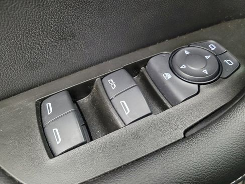 Used 2024 Chevrolet Blazer LT w/ Convenience Package FWD image 27