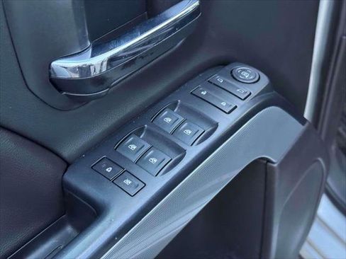 Used 2018 Chevrolet Silverado 1500 LT w/ All Star Edition image 16