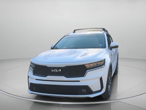 Used 2023 Kia Sorento EX AWD/4WD image 10