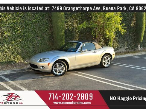 Used 2007 MAZDA MX-5 Miata Sport RWD image 11