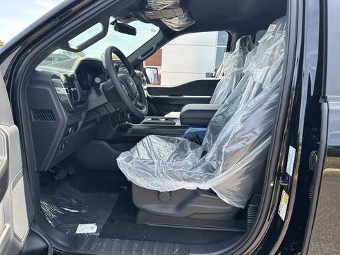 Used 2026 Ford F150 STX w/ Equipment Group 200A AWD/4WD image 10