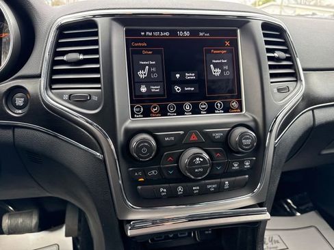 Used 2018 Jeep Grand Cherokee Limited AWD/4WD image 37
