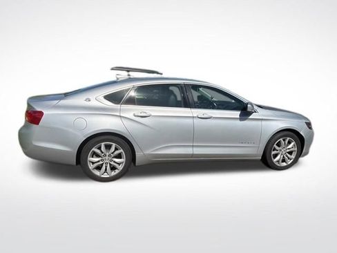 Used 2016 Chevrolet Impala LT FWD image 6