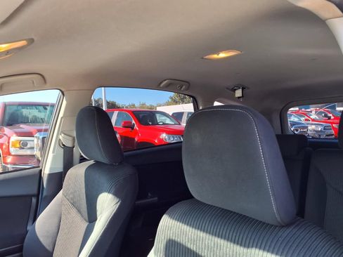 Used 2017 Toyota Prius V Three w/ Carpet Mat Package FWD image 19